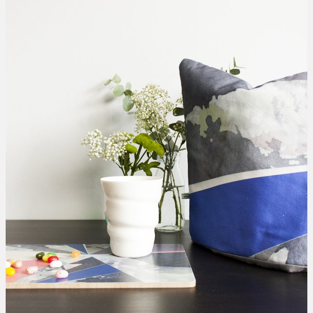 Thehtte paris marble