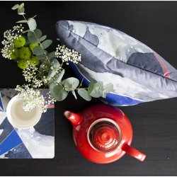 Thehtte paris marble